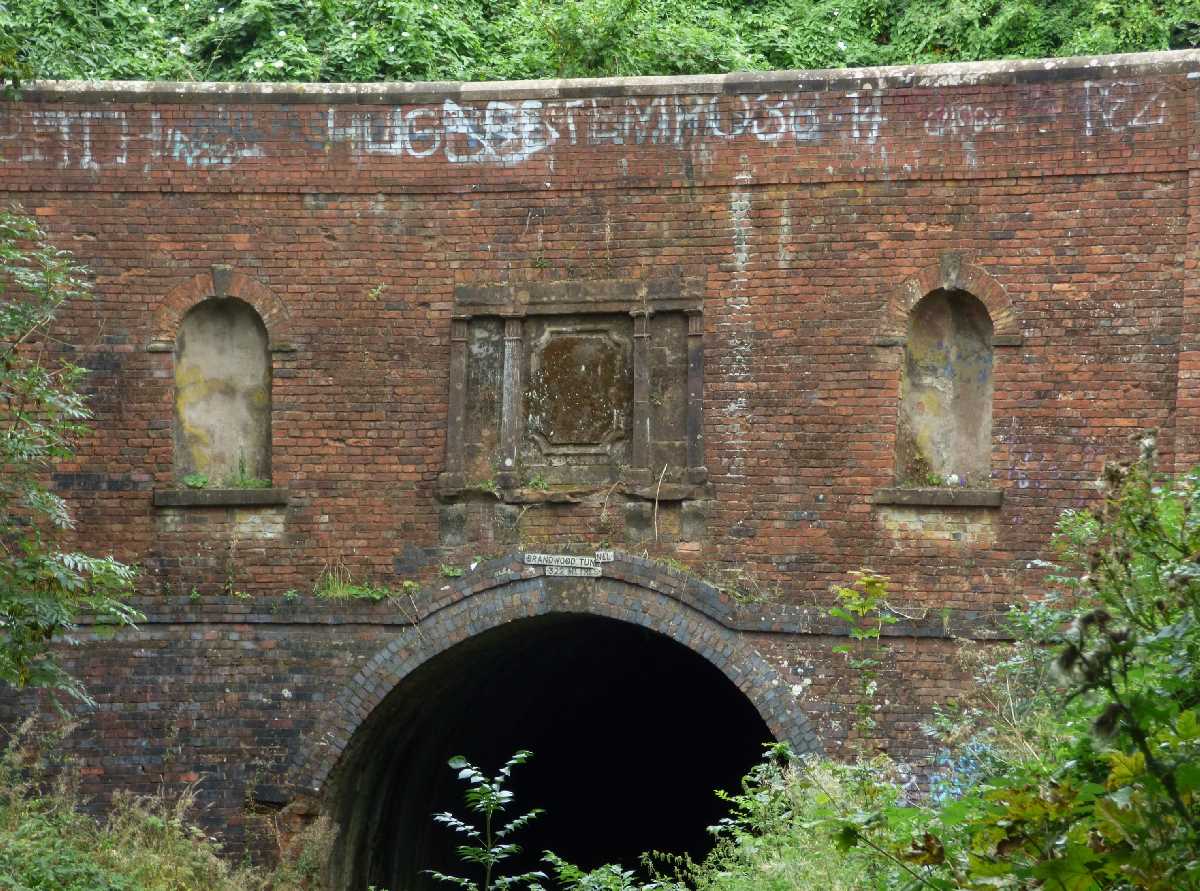 The Brandwood Tunnel on the Stratford-on-Avon Canal