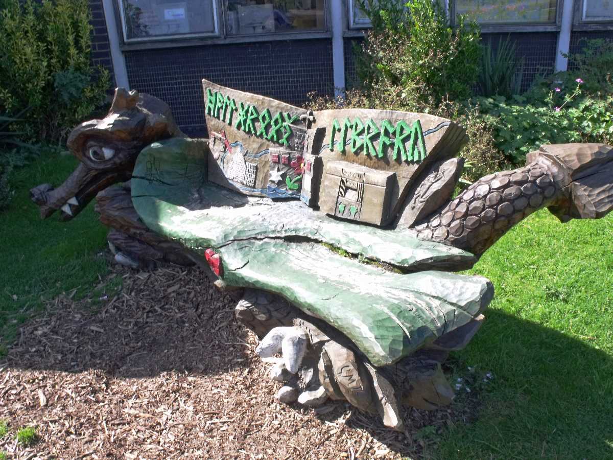 Dragon bench