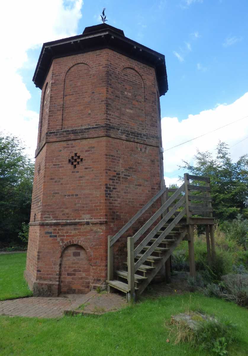Dovecote+in+the+grounds+of+Moseley+Hall+Hospital+-+A+Birmingham+%26+West+Midlands+Gem!